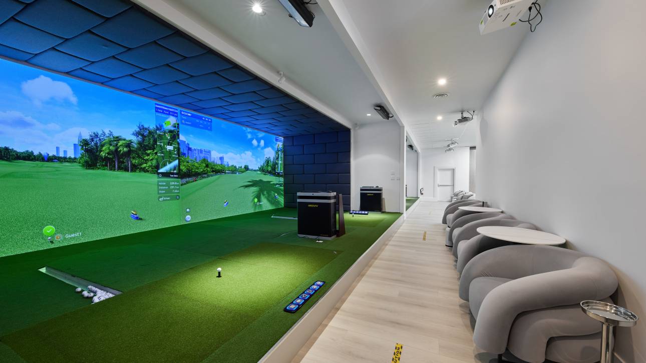 indoor golf